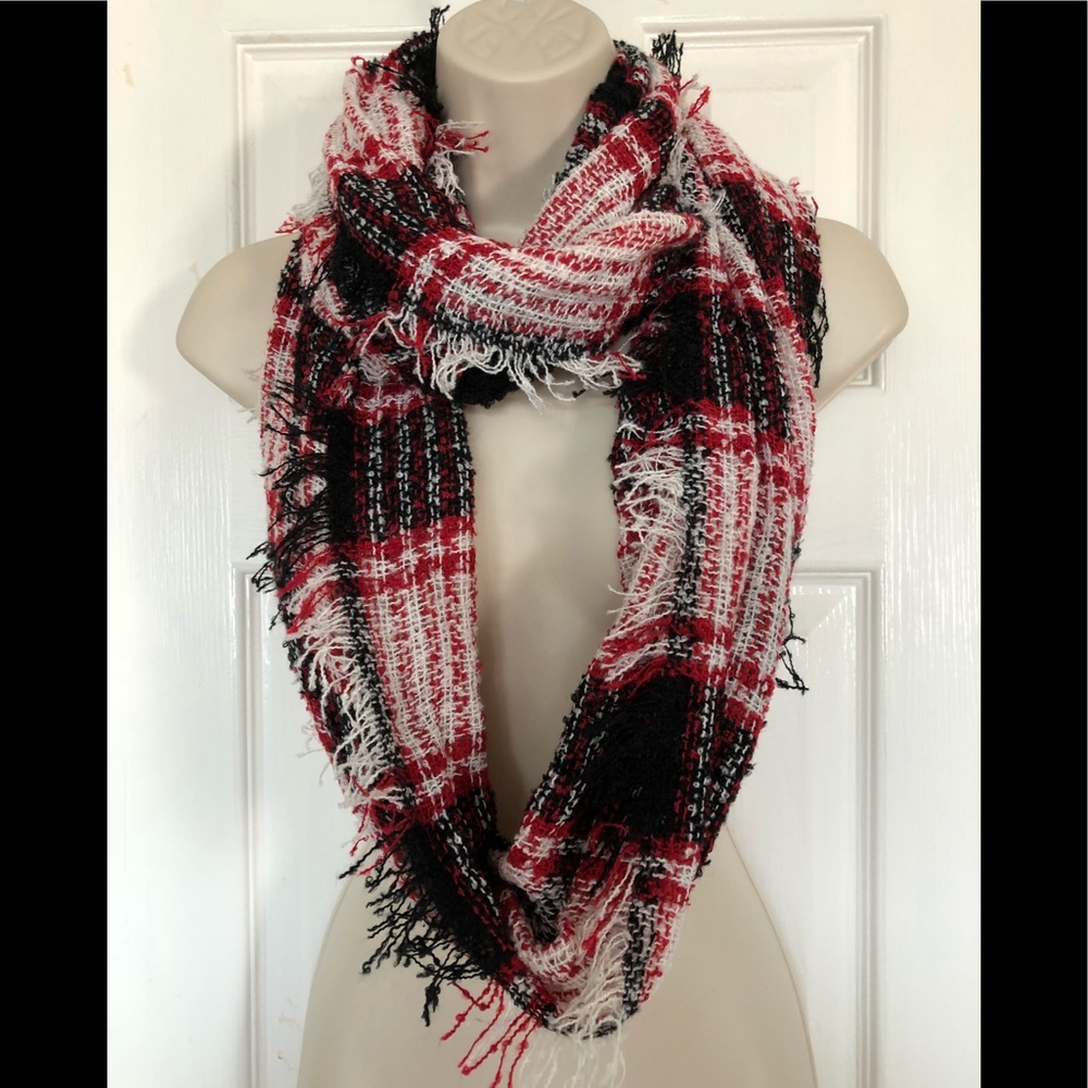 Infinity scarf